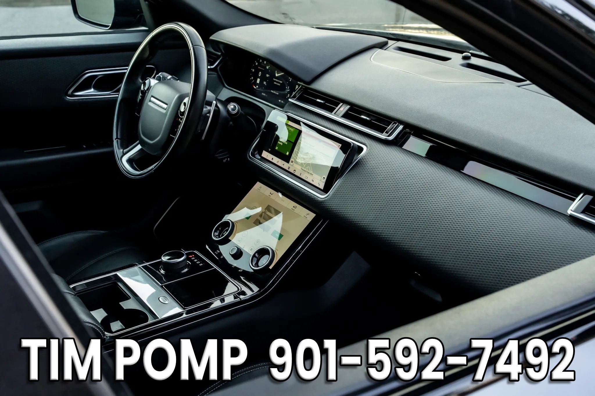 Used 2019 Land Rover Range Rover Velar R-Dynamic SE image 17