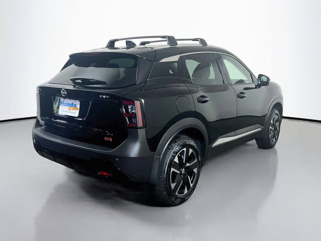 Used 2026 Nissan Kicks SR w/ Cold Weather Package FWD image 19