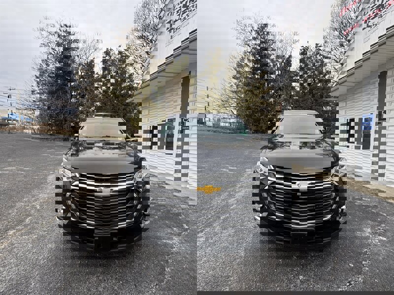 Used 2018 Chevrolet Traverse LT image 9