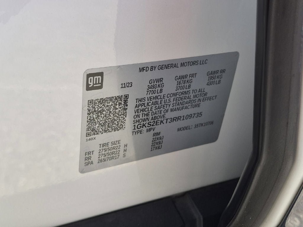 Used 2024 GMC Yukon Denali Ultimate AWD/4WD image 37