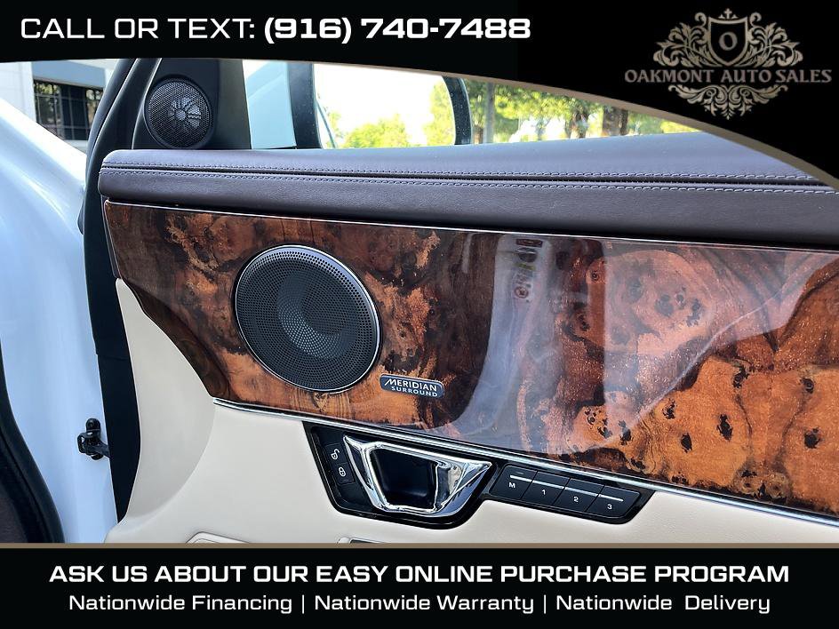 Used 2015 Jaguar XJ L Portfolio RWD image 17