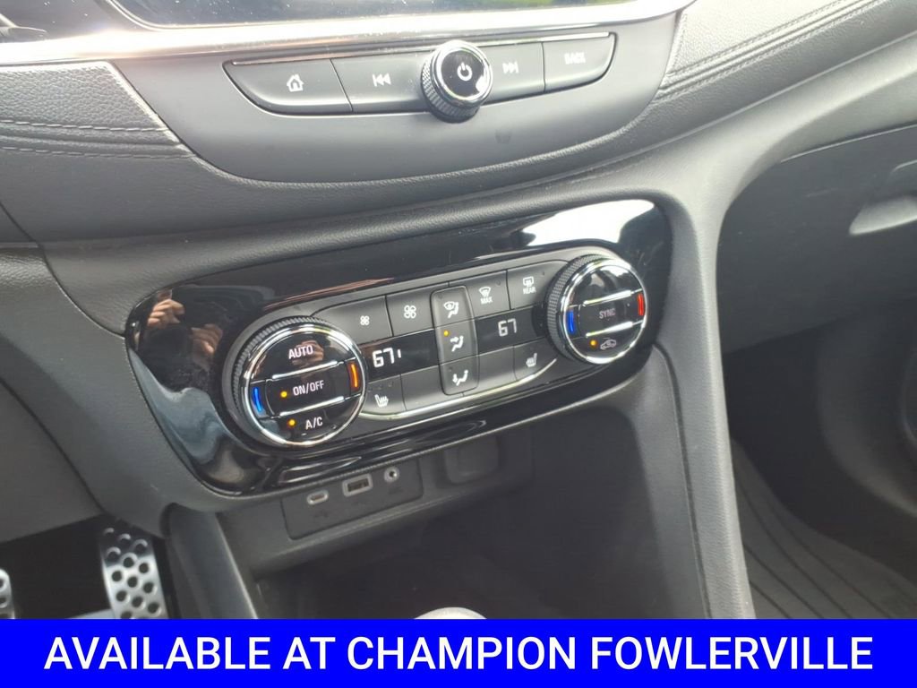 Used 2023 Buick Encore GX Select w/ Sport Touring Package AWD/4WD image 23