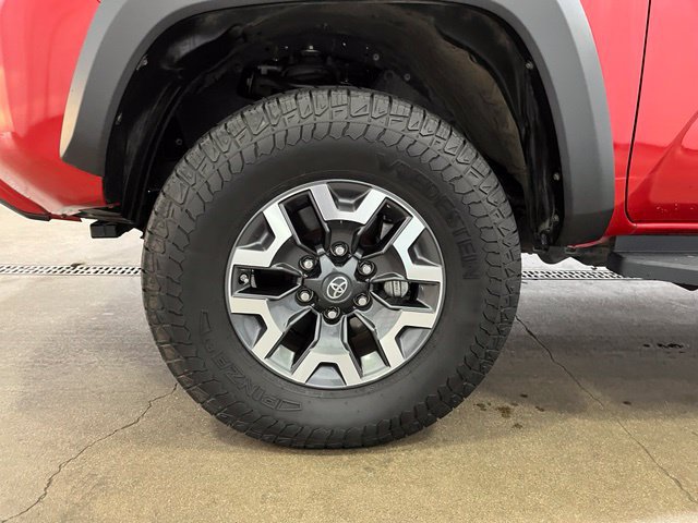 Certified 2021 Toyota Tacoma TRD Off-Road w/ Technology Package AWD/4WD image 25
