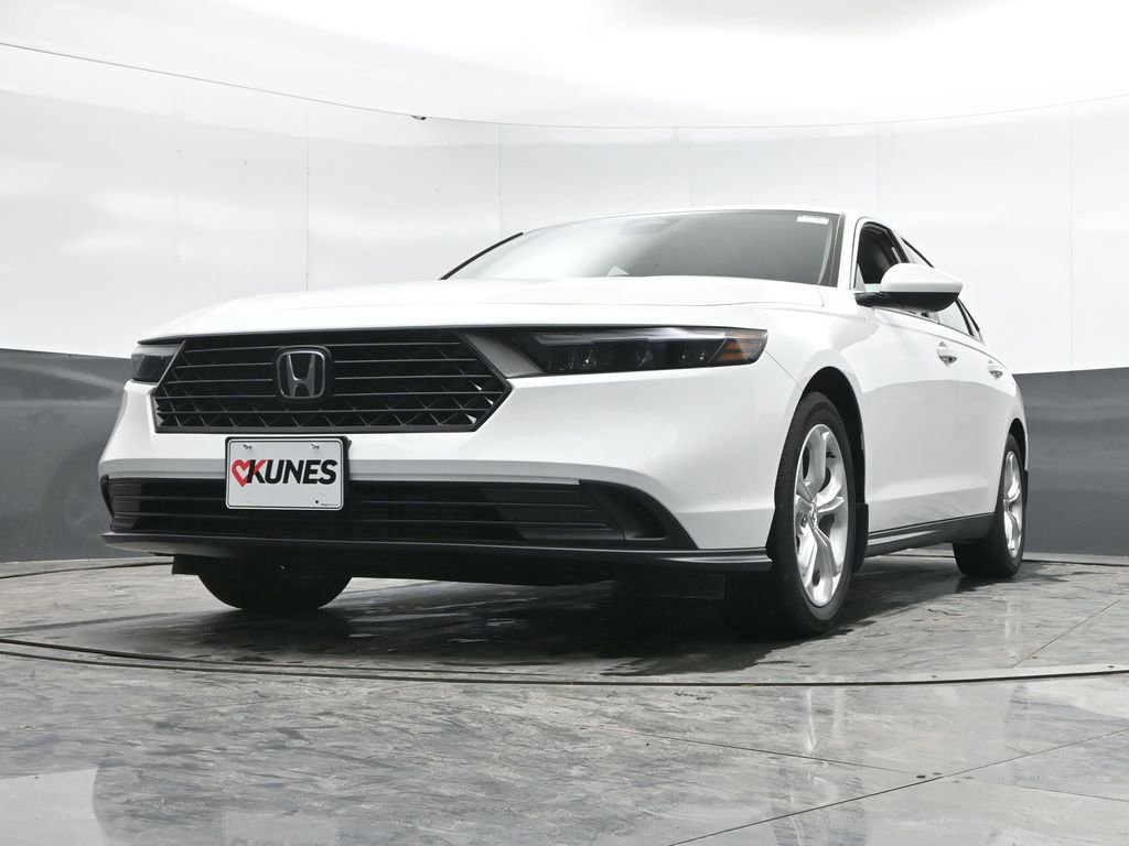 Used 2024 Honda Accord LX image 44