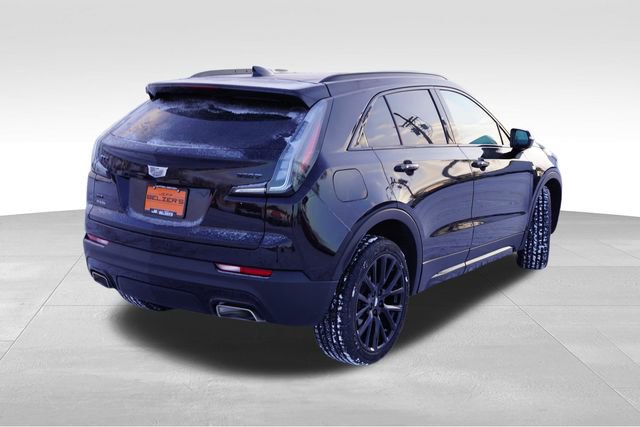 Used 2023 Cadillac XT4 Sport w/ LPO, Onyx Lite Package image 5