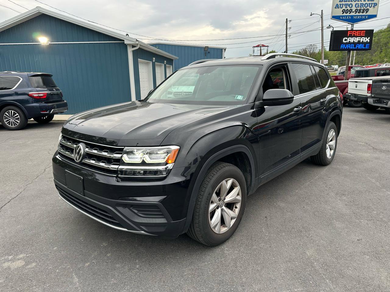 Used 2019 Volkswagen Atlas S FWD image 1