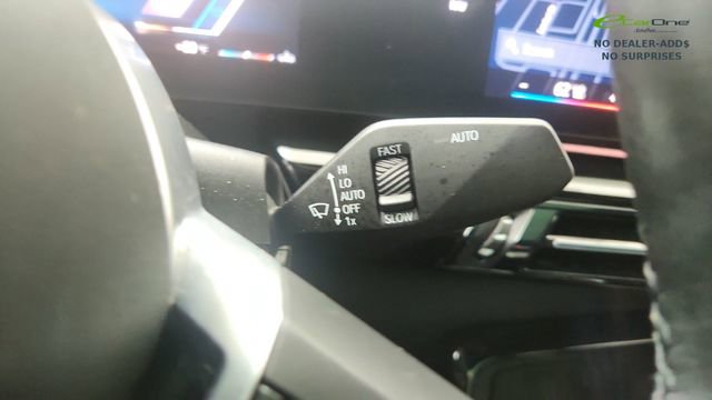 Used 2025 BMW X2 xDrive28i w/ Technology Package image 45