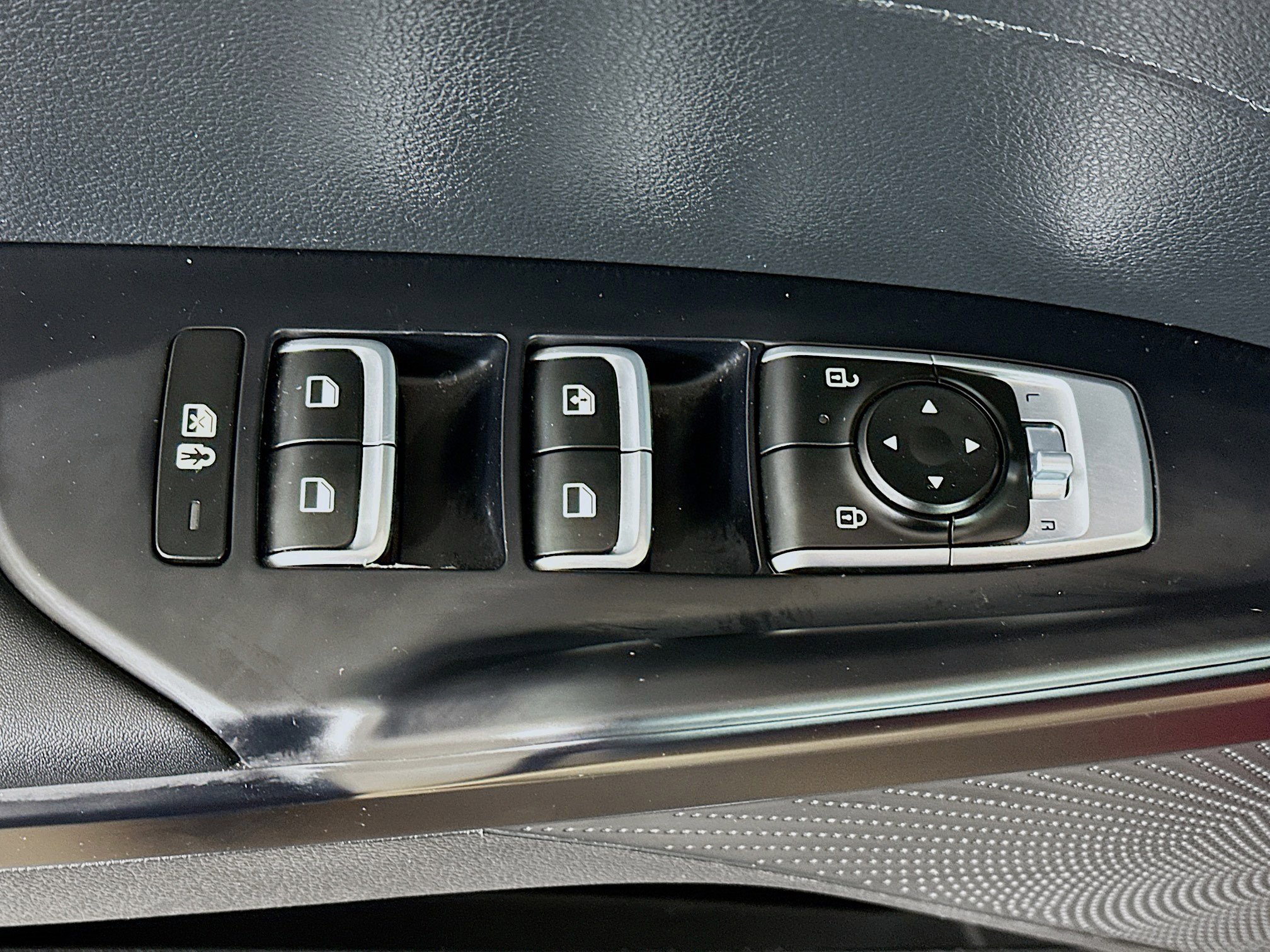 Used 2025 Kia K5 LXS image 15