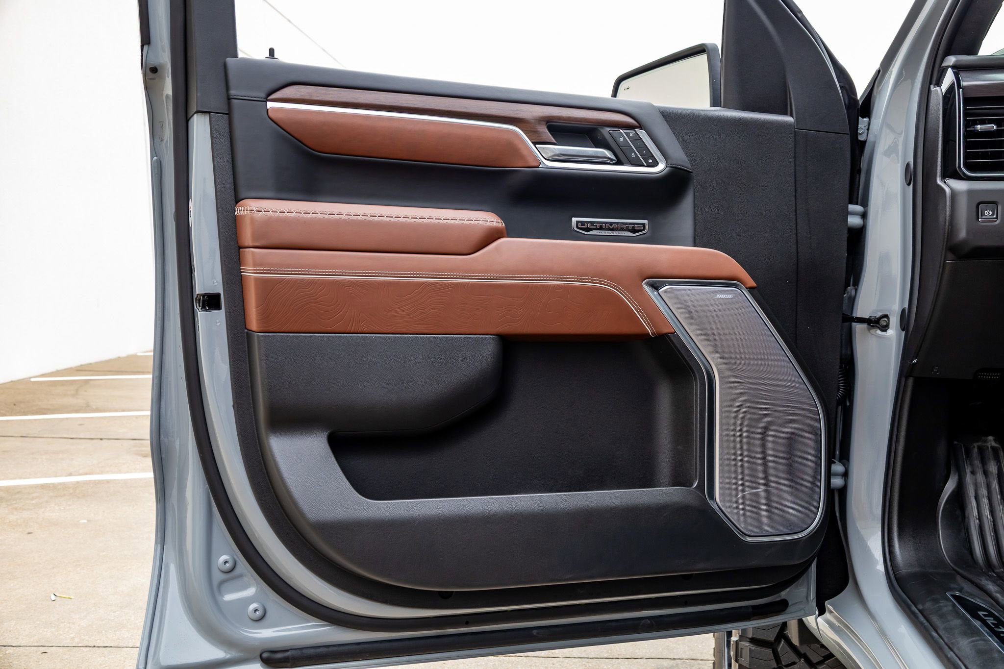 Used 2025 GMC Sierra 1500 Denali Ultimate image 36