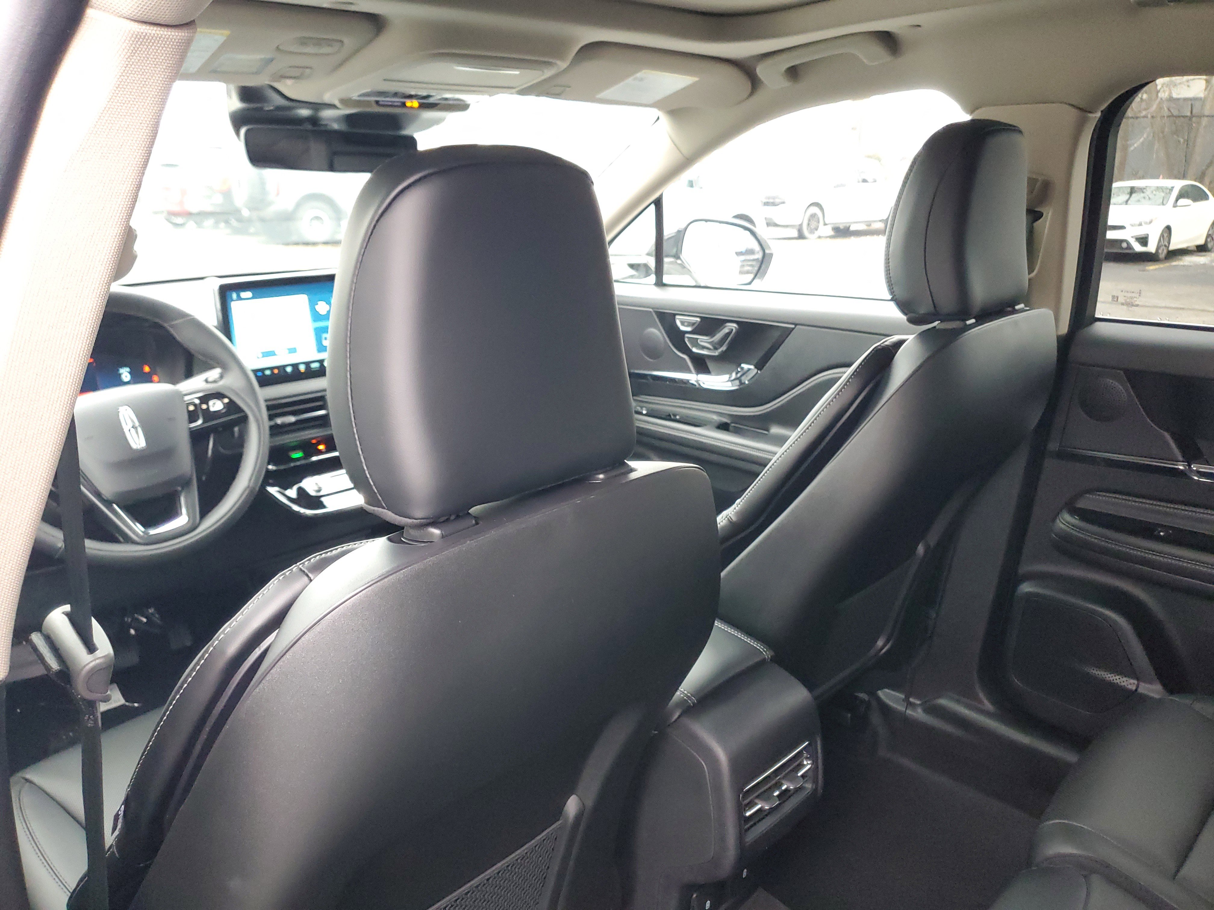 New 2026 Lincoln Corsair Premiere image 26