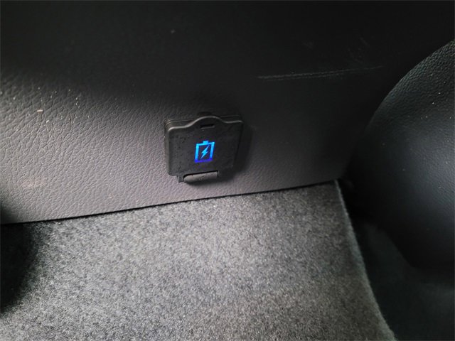 Used 2024 Toyota Camry LE image 10