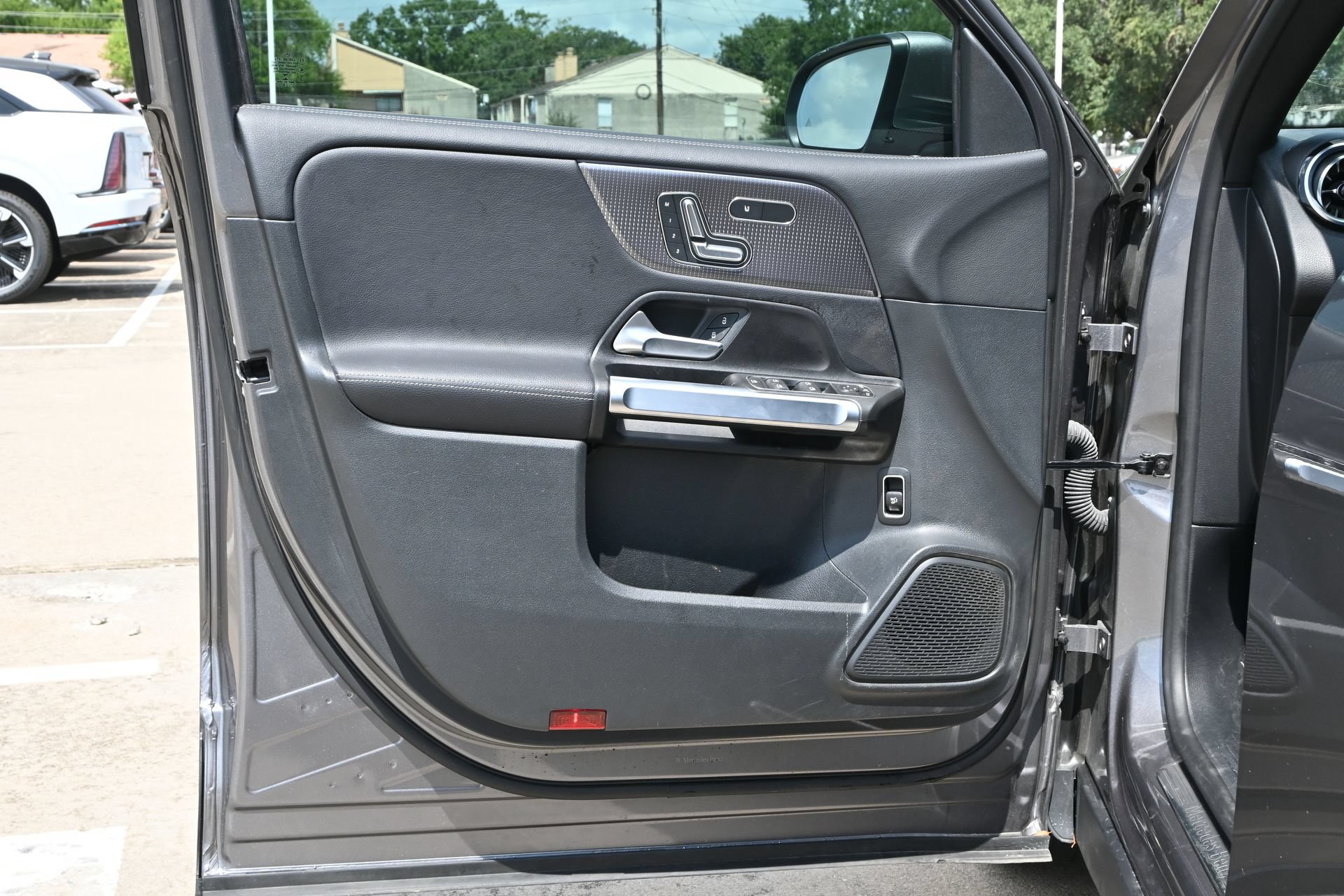 Used 2022 Mercedes-Benz GLB 250 image 19