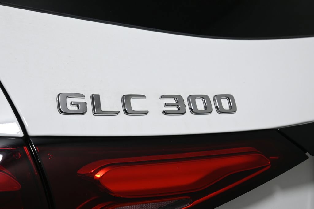 Certified 2025 Mercedes-Benz GLC 300 4MATIC image 34