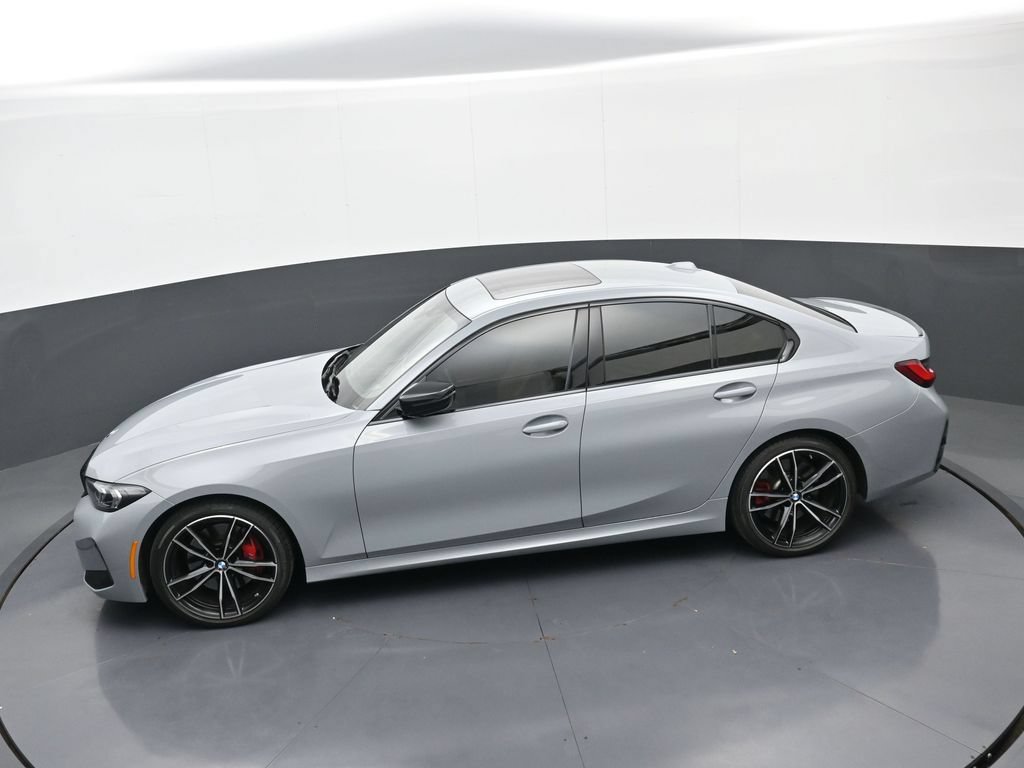 Used 2023 BMW 330i xDrive Sedan w/ M Sport Package AWD/4WD image 32