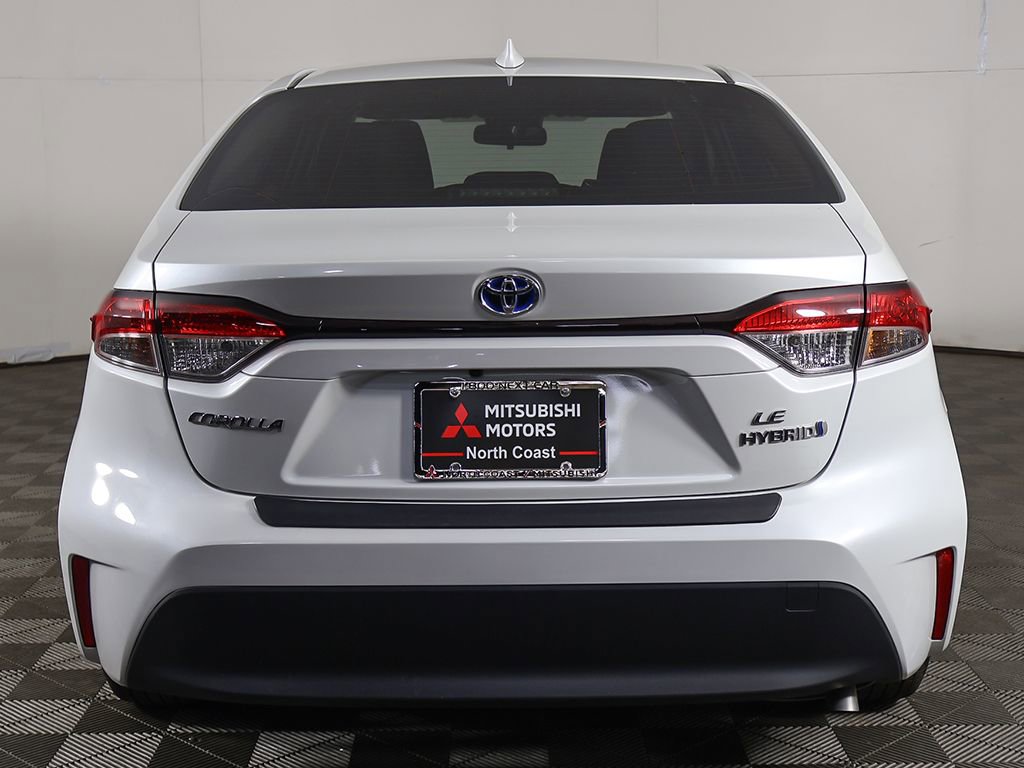 Used 2024 Toyota Corolla LE image 9