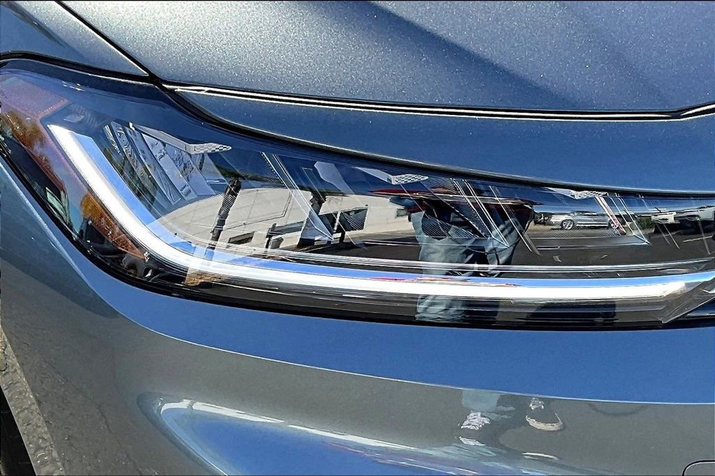 New 2026 Volkswagen Jetta SE image 28