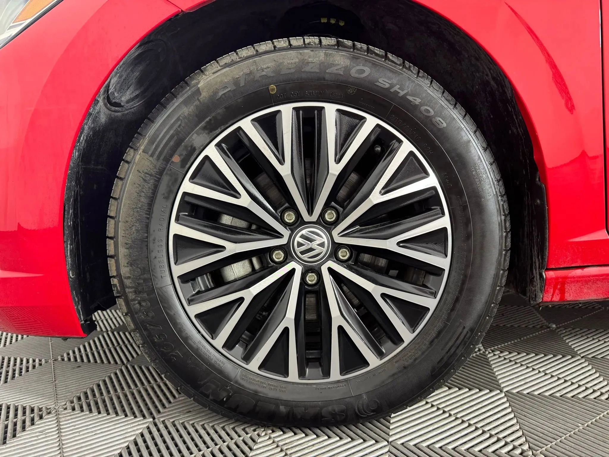 Used 2021 Volkswagen Jetta S w/ Driver Assistance Package FWD image 40