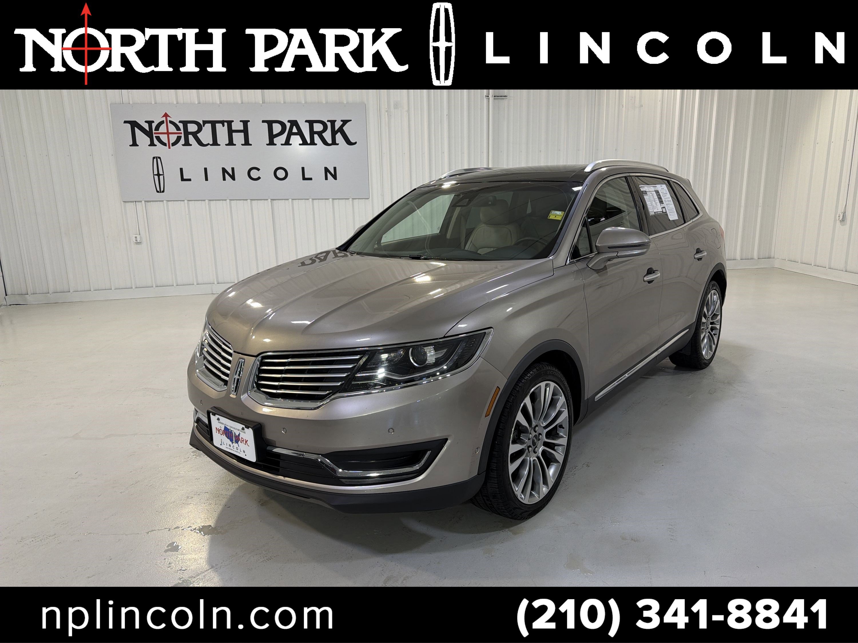 Used 2018 Lincoln MKX Reserve w/ Driver Assistance Package FWD image 1