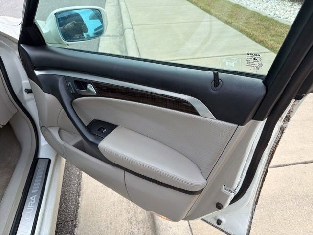 Used 2007 Acura TL 3.2 FWD image 16
