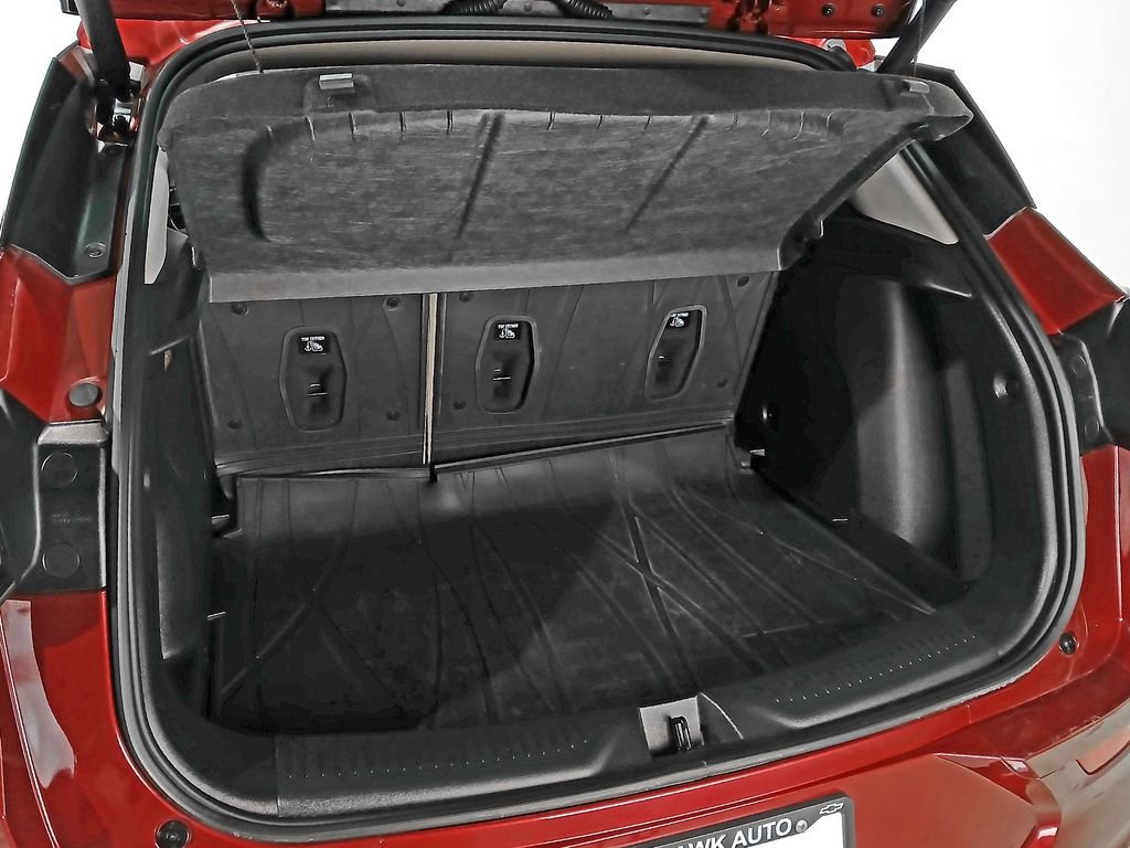 Used 2024 Buick Encore GX Avenir w/ Avenir Convenience Package image 8