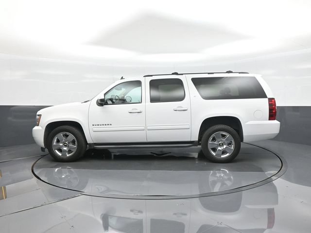 Used 2014 Chevrolet Suburban LT AWD/4WD image 4