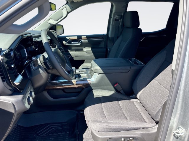 New 2026 Chevrolet Silverado 1500 RST AWD/4WD image 11