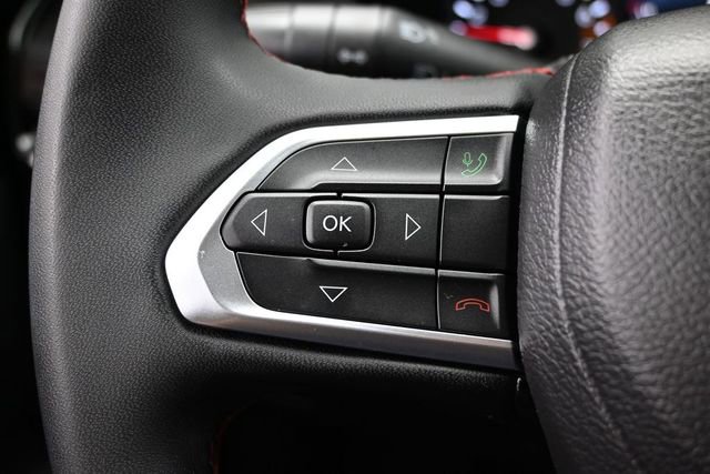 Used 2025 Jeep Compass Trailhawk AWD/4WD image 28