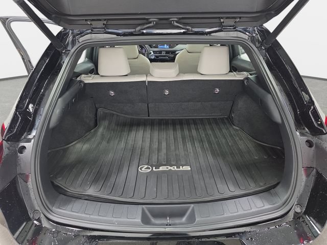 Used 2020 Lexus UX 250h w/ Premium Package AWD/4WD image 35