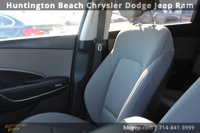 Used 2018 Hyundai Santa Fe SE image 28