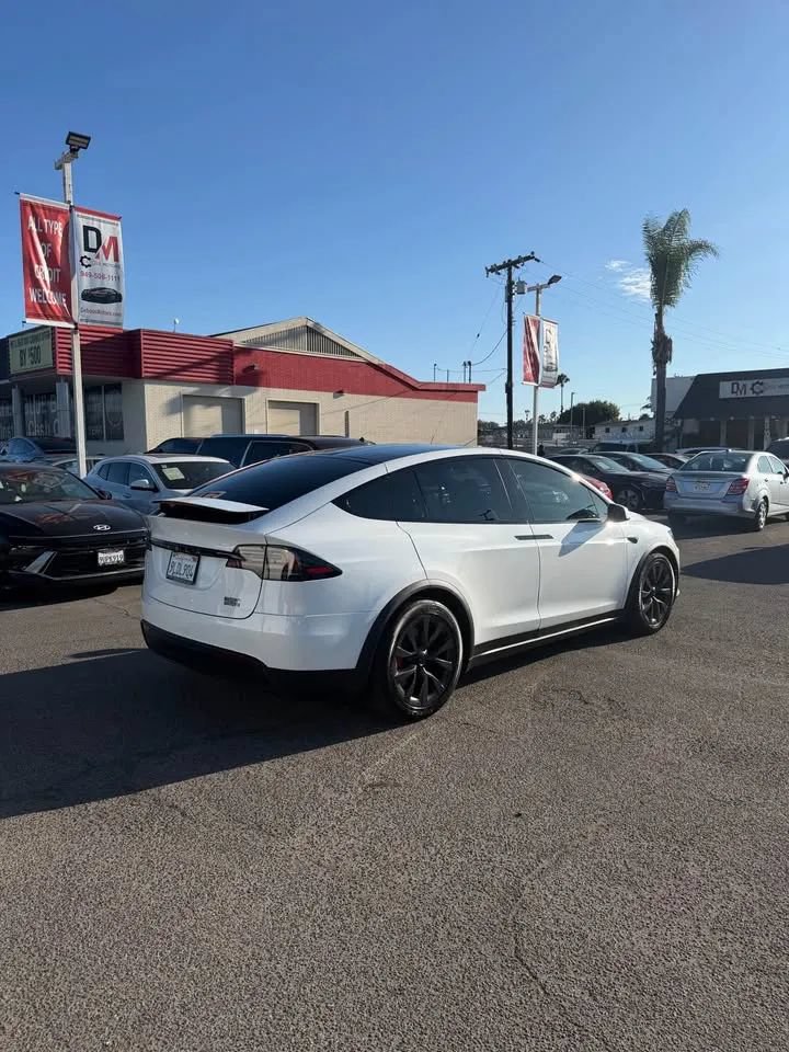 Used 2024 Tesla Model X Plaid AWD/4WD image 3