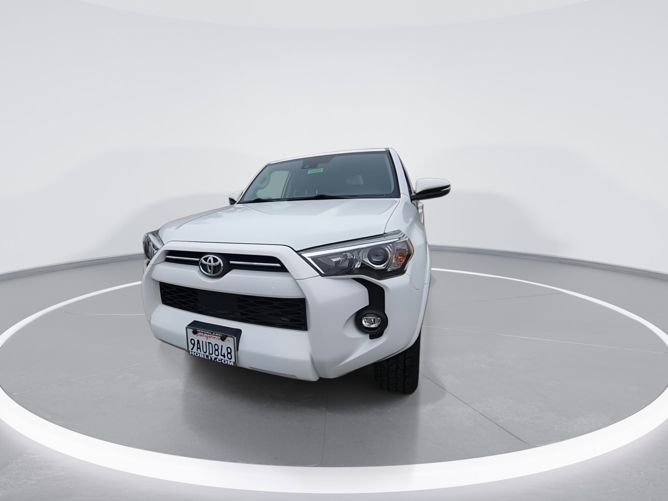 Used 2022 Toyota 4Runner SR5 Premium image 4