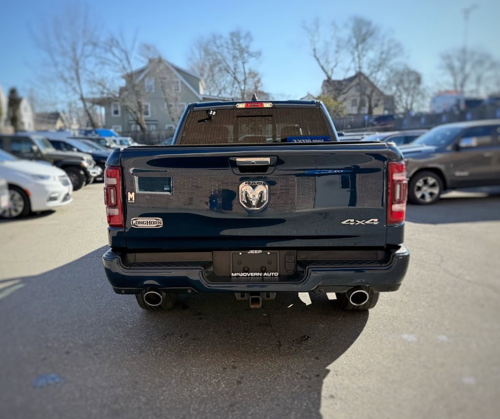 Used 2022 RAM 1500 Limited w/ Body Color Bumper Group image 10