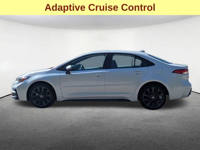Used 2024 Toyota Corolla SE w/ SE Premium Package FWD image 9