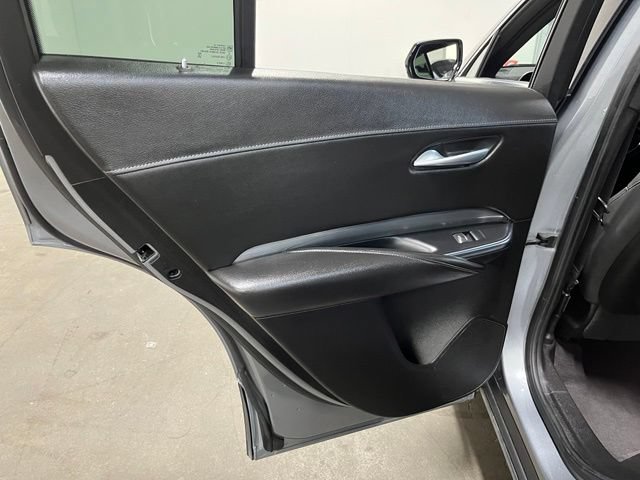 Used 2025 Cadillac XT4 Premium Luxury FWD image 19
