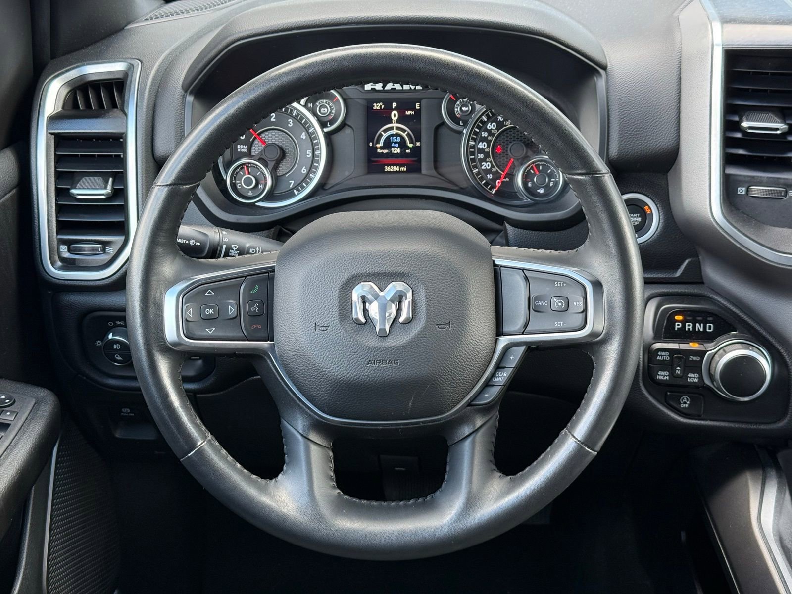 Used 2024 RAM 1500 Big Horn AWD/4WD image 27