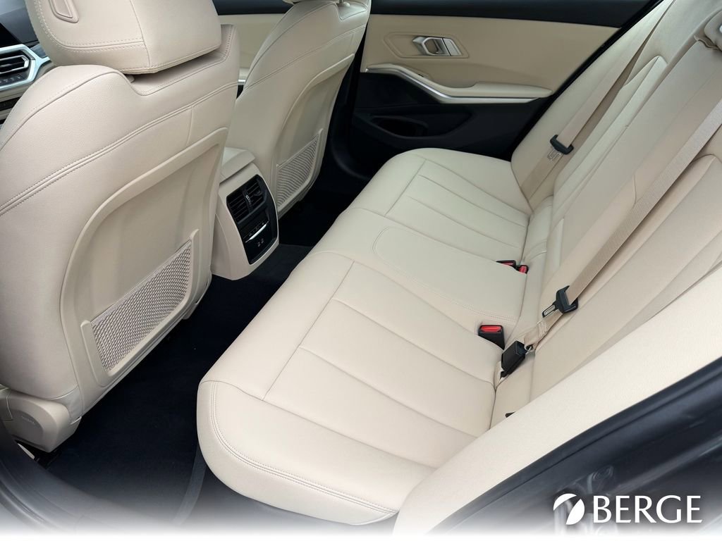 Used 2021 BMW 330e xDrive w/ Convenience Package image 18