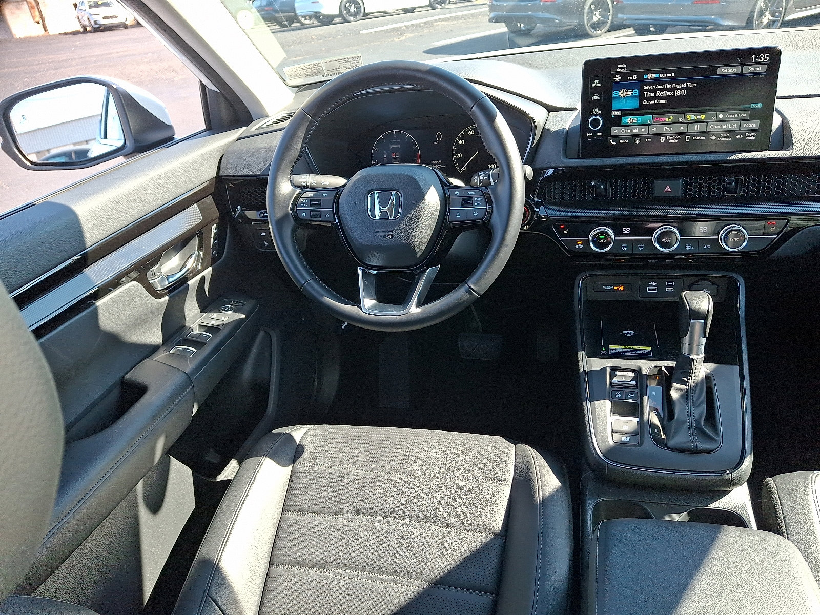 Used 2025 Honda CR-V EX-L image 10