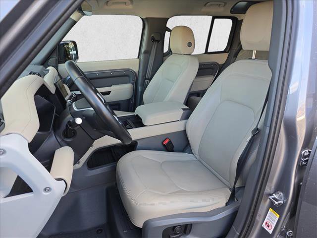 Certified 2024 Land Rover Defender 110 SE image 15