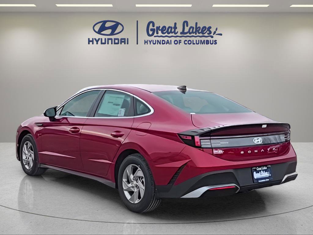 New 2026 Hyundai Sonata SE FWD image 3