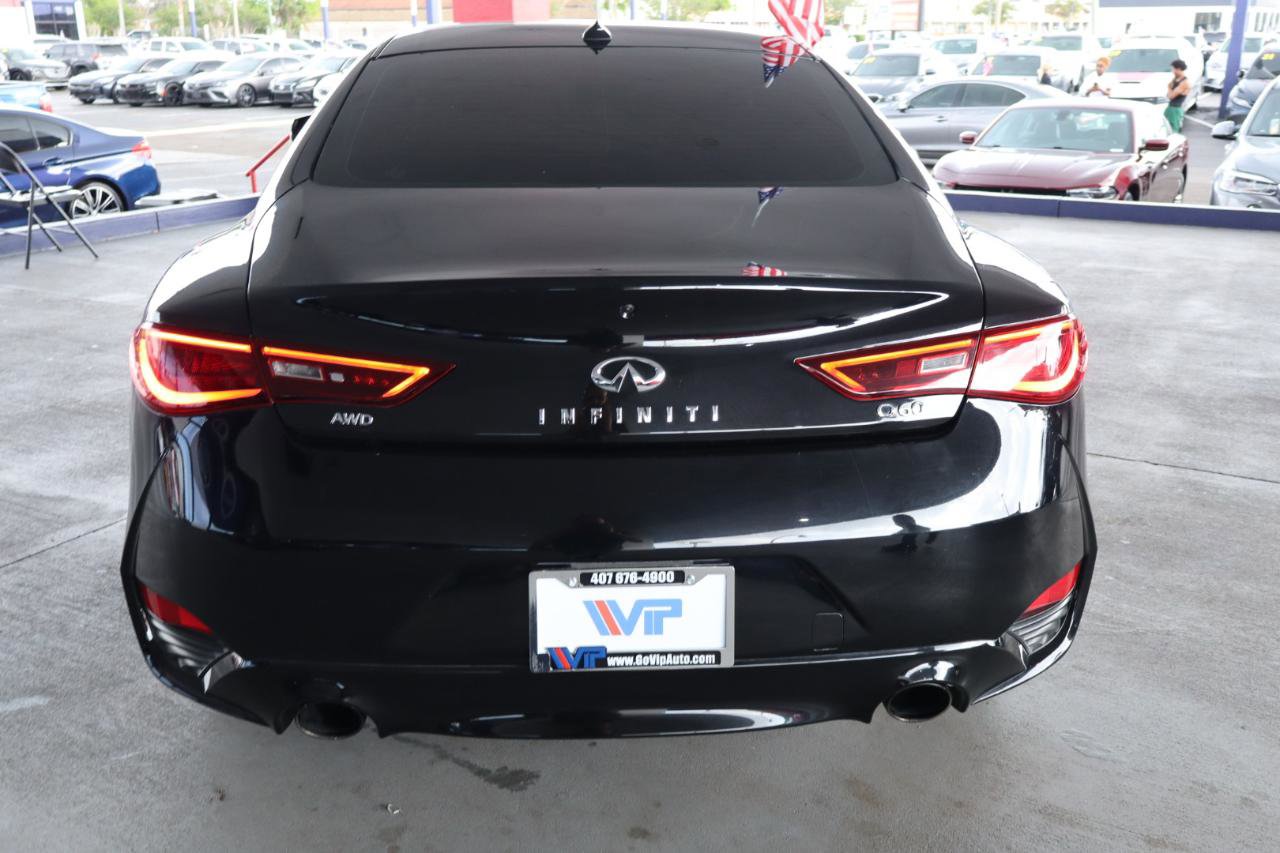 Used 2019 INFINITI Q60 3.0t Luxe w/ Essential Package image 8