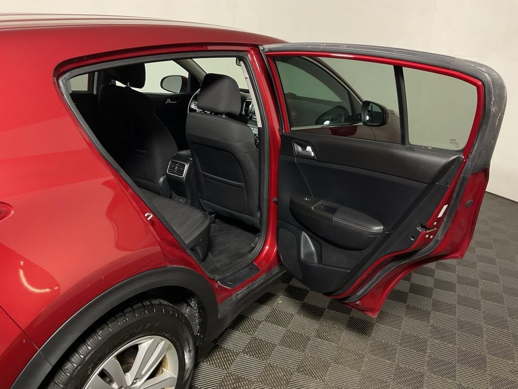 Used 2017 Kia Sportage LX AWD/4WD image 33