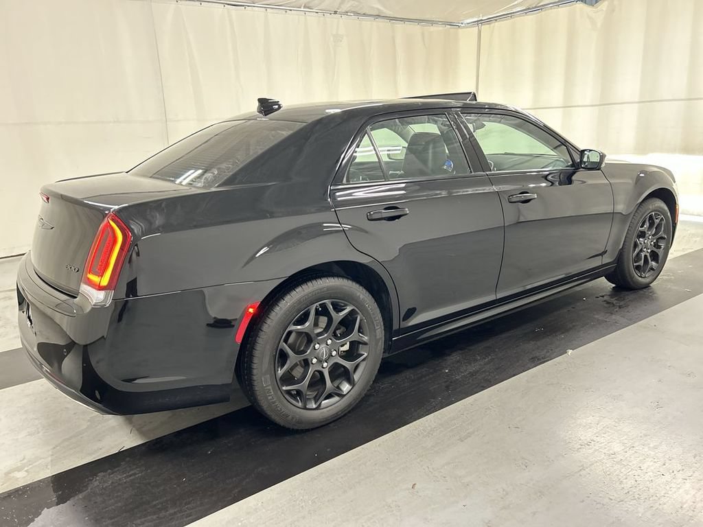 Used 2023 Chrysler 300 Touring L w/ Popular Equipment Group AWD/4WD image 2