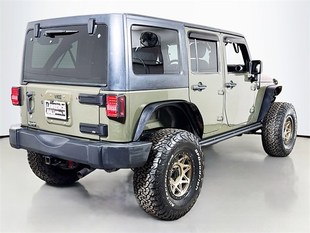 Used 2015 Jeep Wrangler Unlimited Rubicon image 4