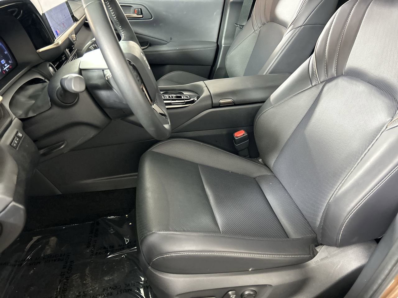 Used 2026 Toyota Crown XLE AWD/4WD image 21