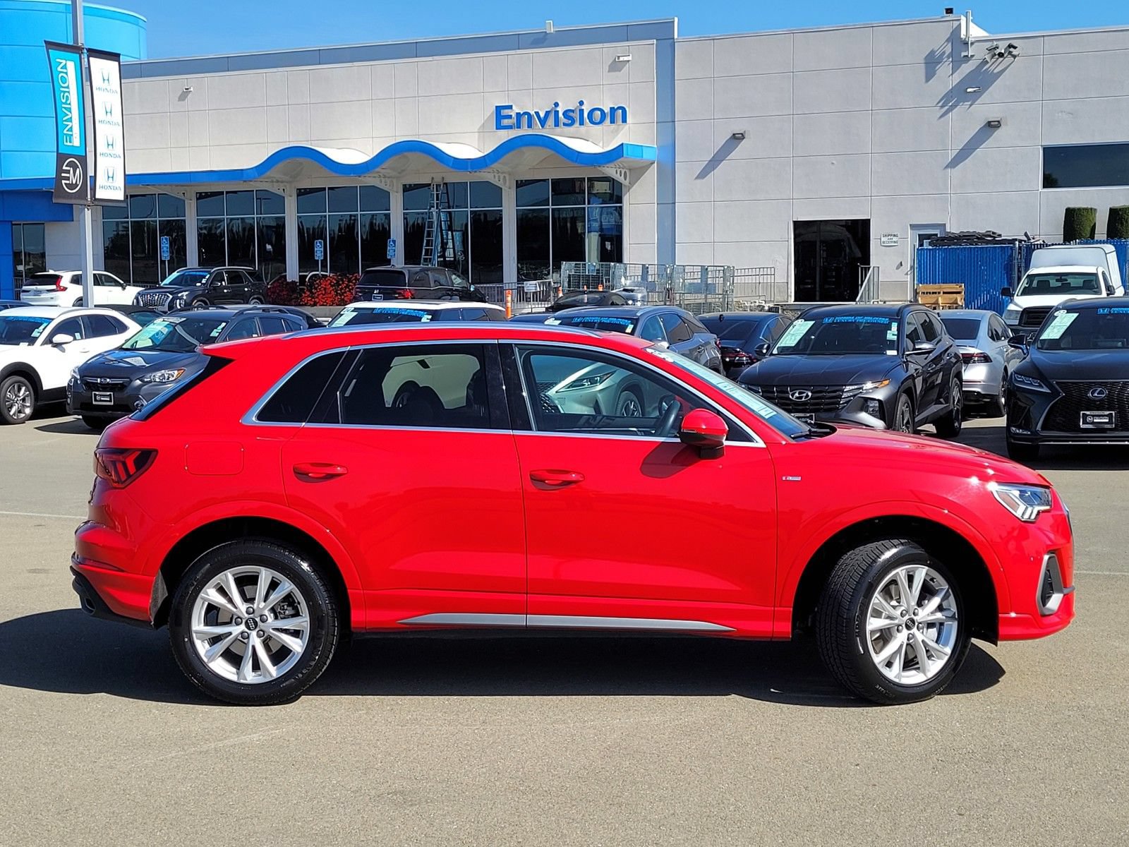 Used 2025 Audi Q3 2.0T Premium AWD/4WD image 4
