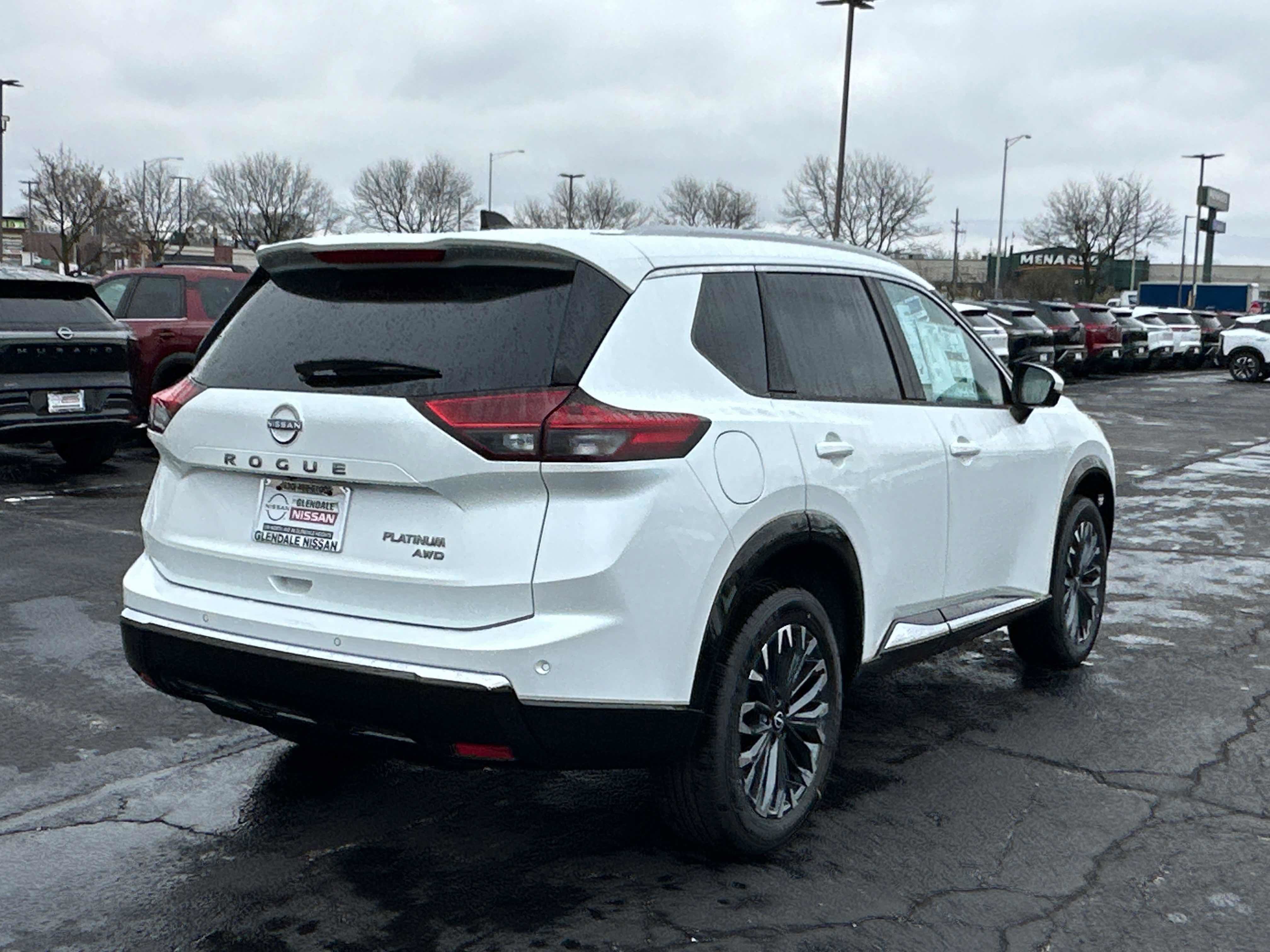 New 2026 Nissan Rogue Platinum image 4