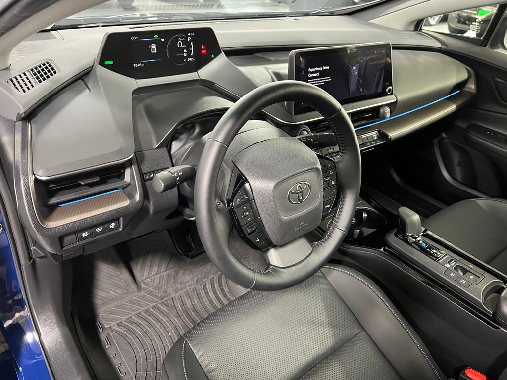 Certified 2023 Toyota Prius XLE FWD image 14