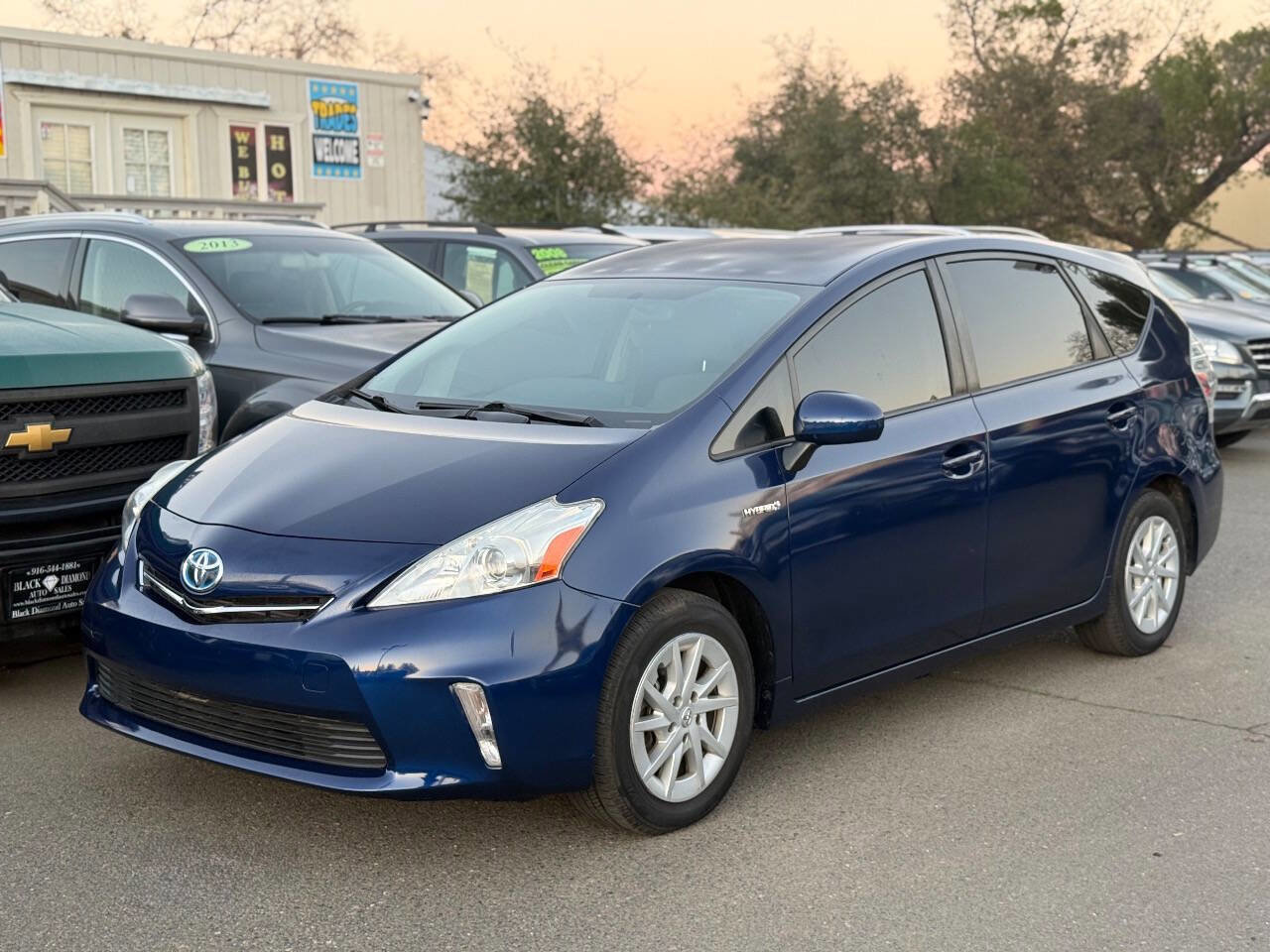 Used 2014 Toyota Prius V Three FWD image 1