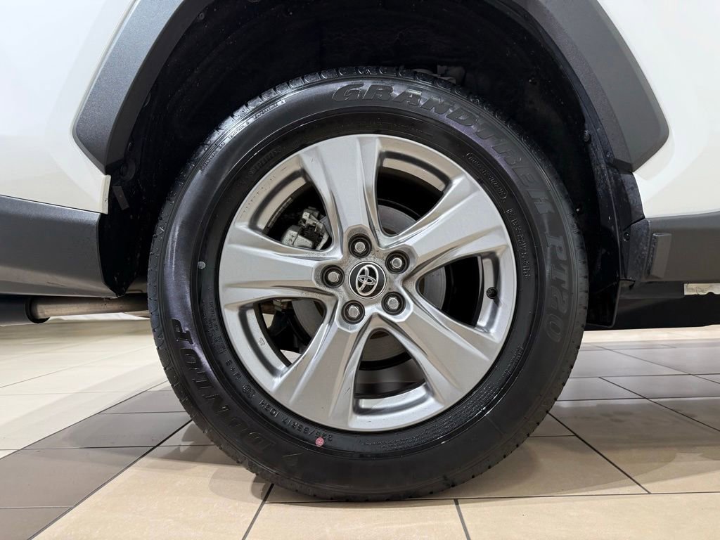 Certified 2025 Toyota RAV4 XLE AWD/4WD image 9