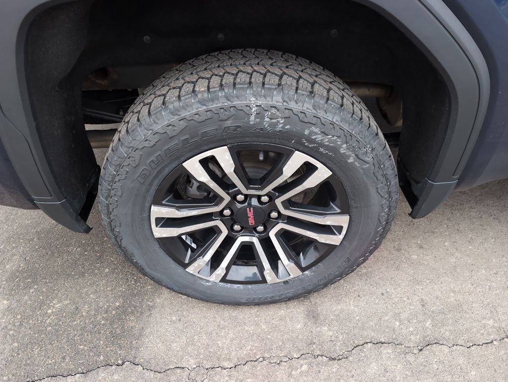 Used 2021 GMC Sierra 1500 Elevation w/ LPO, Elevation Black Package image 9